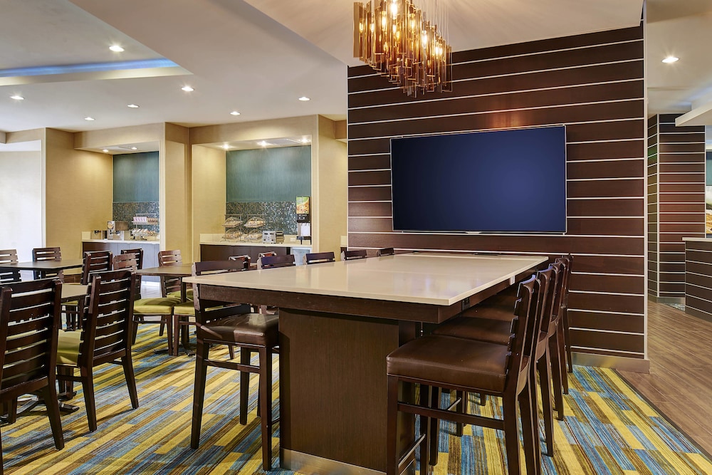 Fairfield Inn & Suites San Diego Carlsbad 32/40