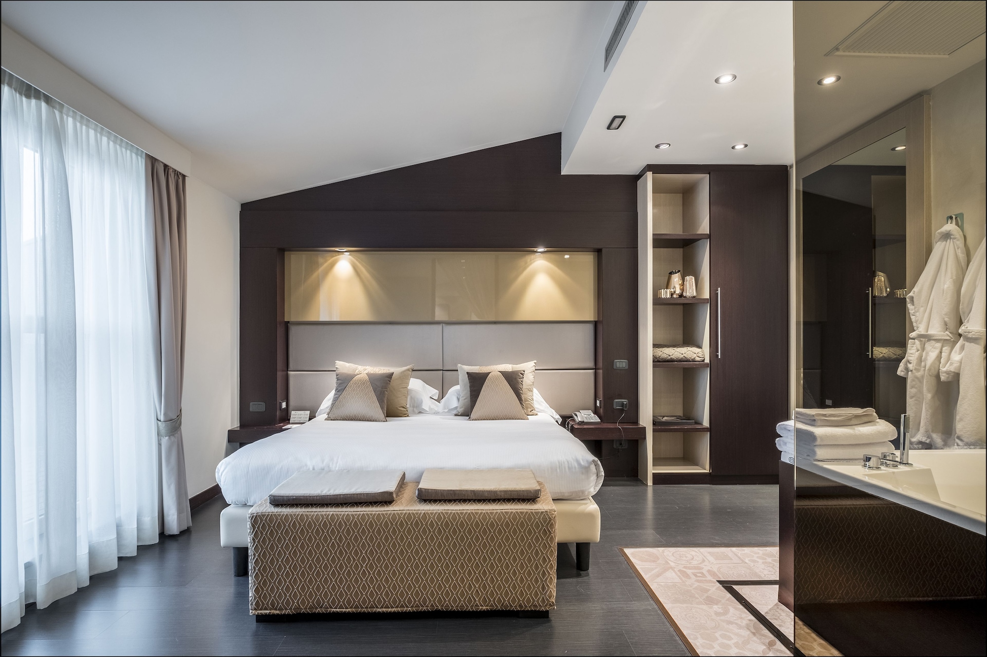 rooms