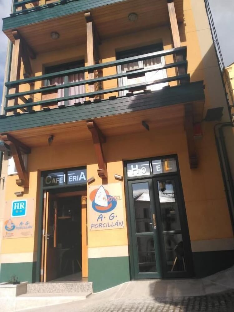 Hotel A. G. Porcillan 1/46