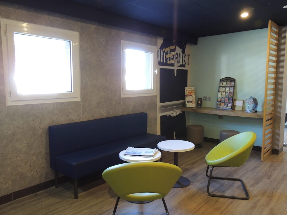 Ibis Budget Nantes Sainte Luce 32/50