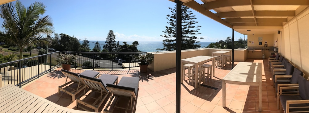 Beachside Holiday Apartments 45/49