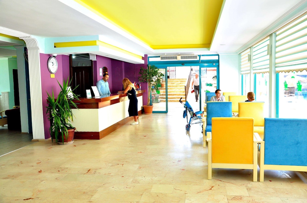 Cinar Family Suite Hotel 11/50