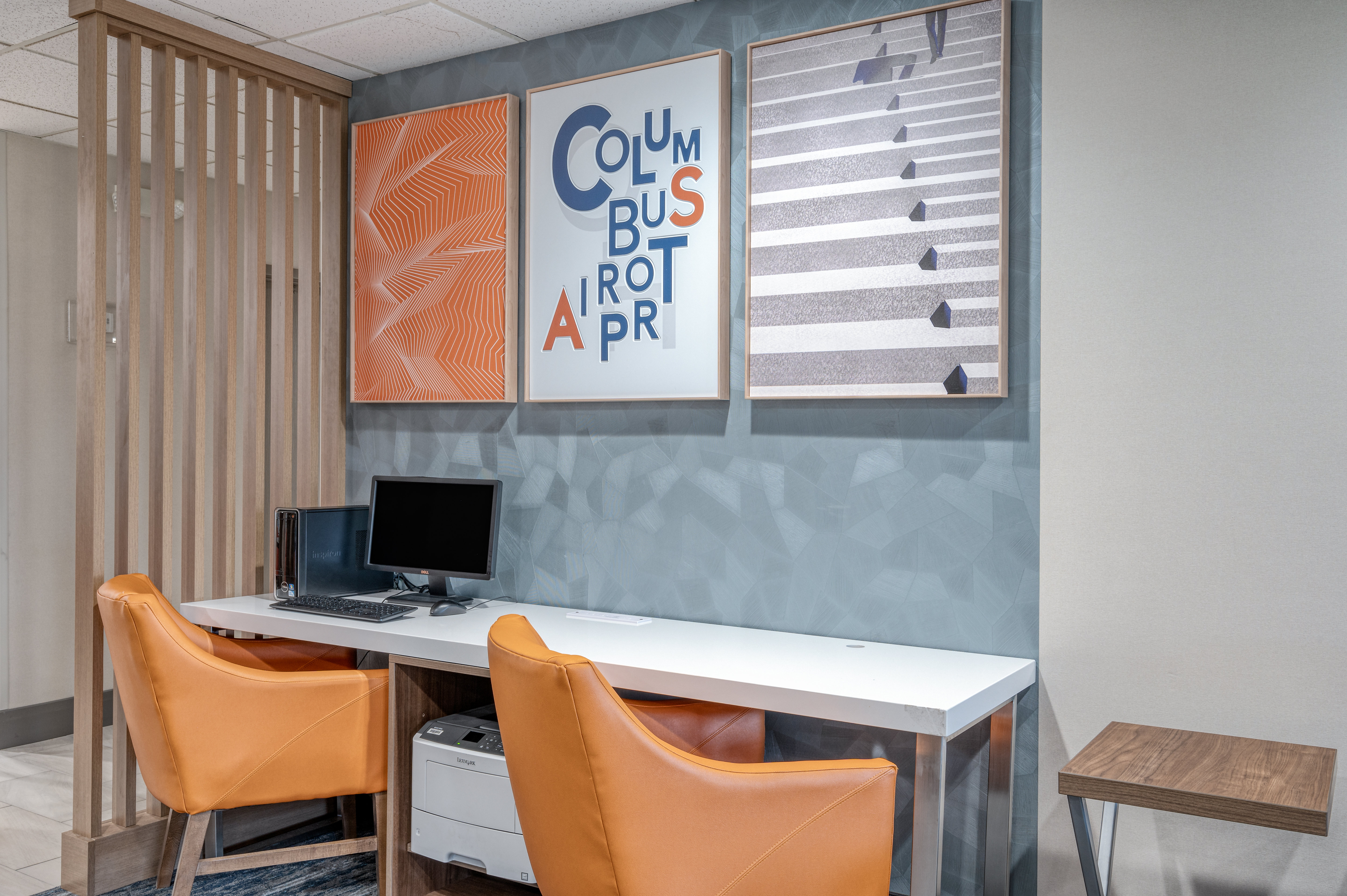 Holiday Inn Express & Suites Columbus Airport 41/50