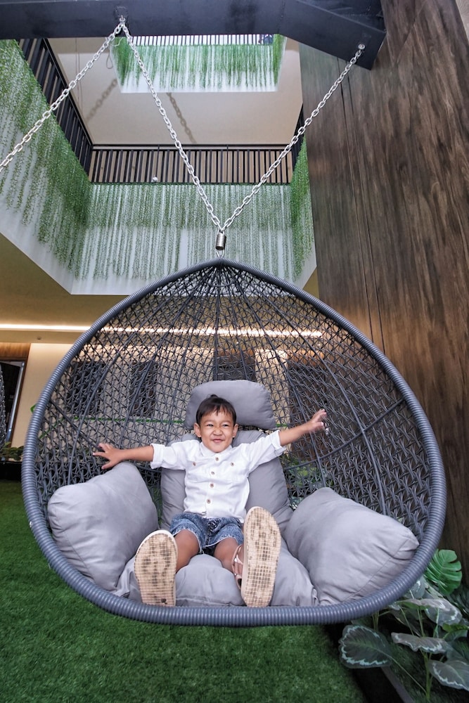 Permata Hijau Hotel 44/50