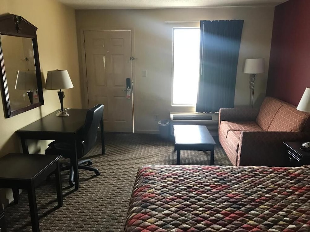 Royal Inn 16/53