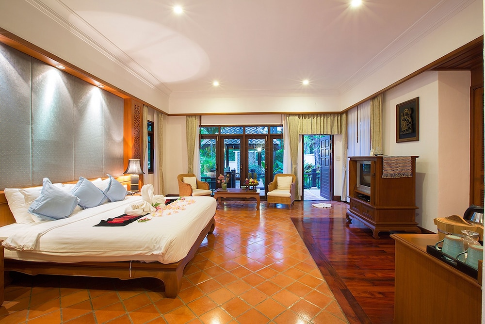 The Hotspring Beach Resort and Spa 30/59