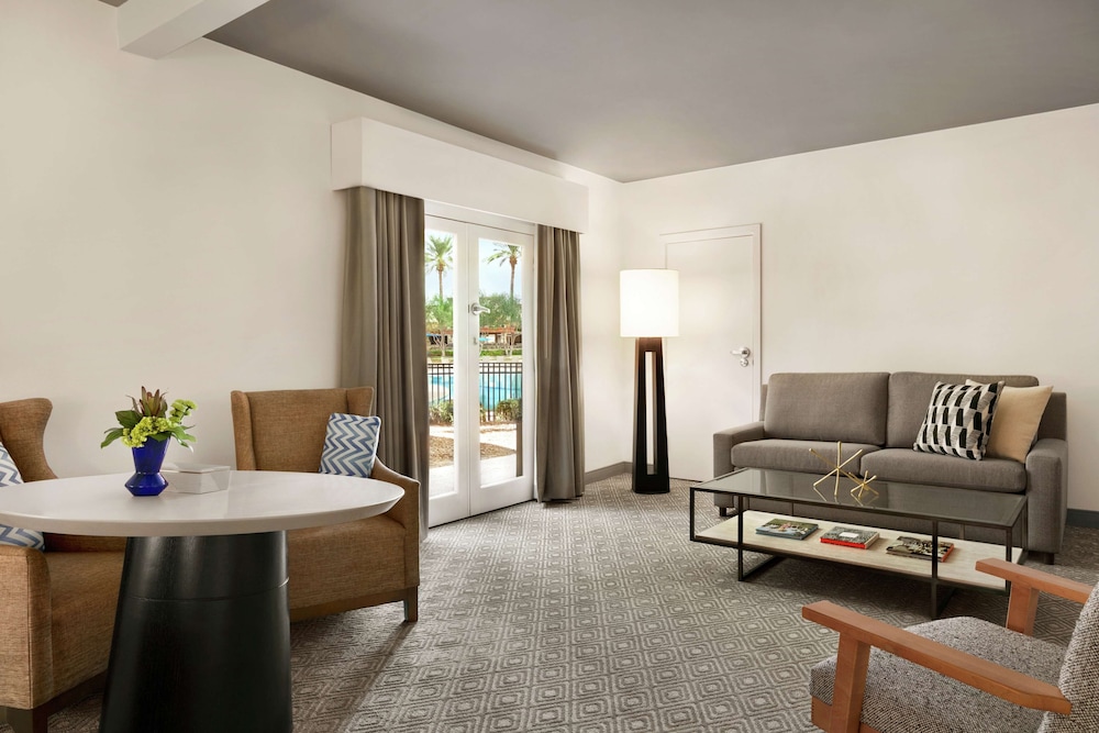 Hilton Scottsdale Resort & Villas 38/77