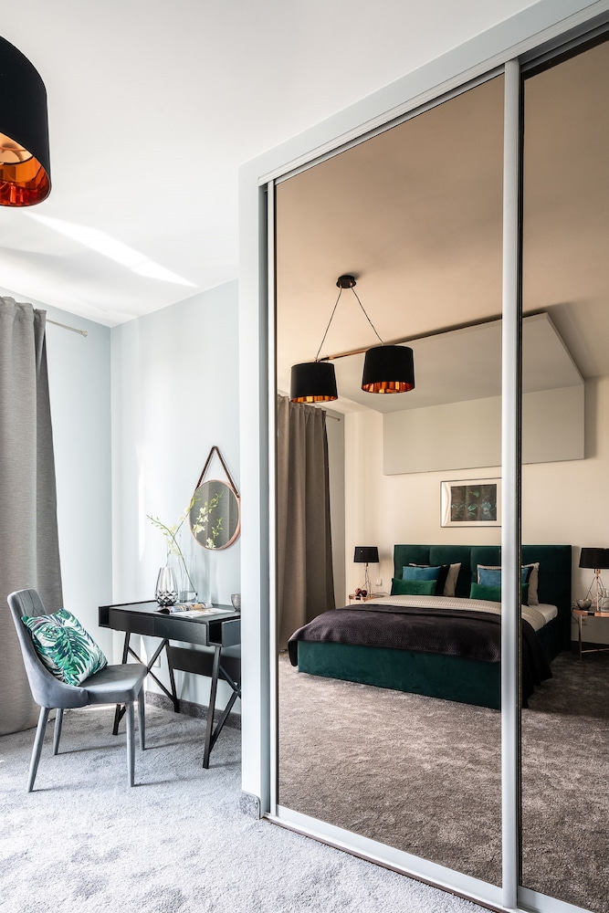 Absynt Apartments Old Town Deluxe 24/50