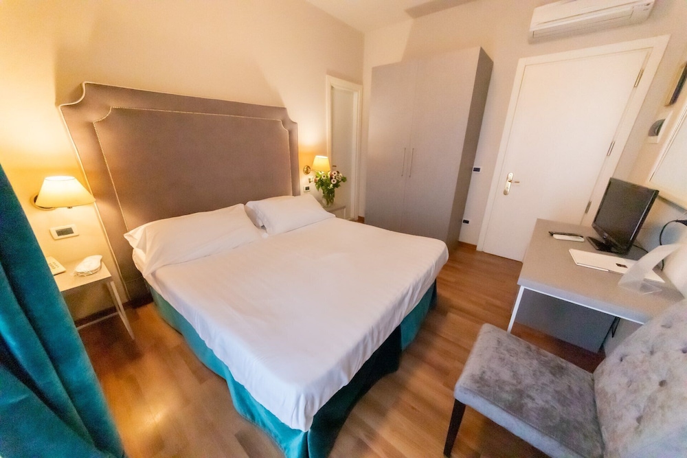 Hotel Viscardo 13/55