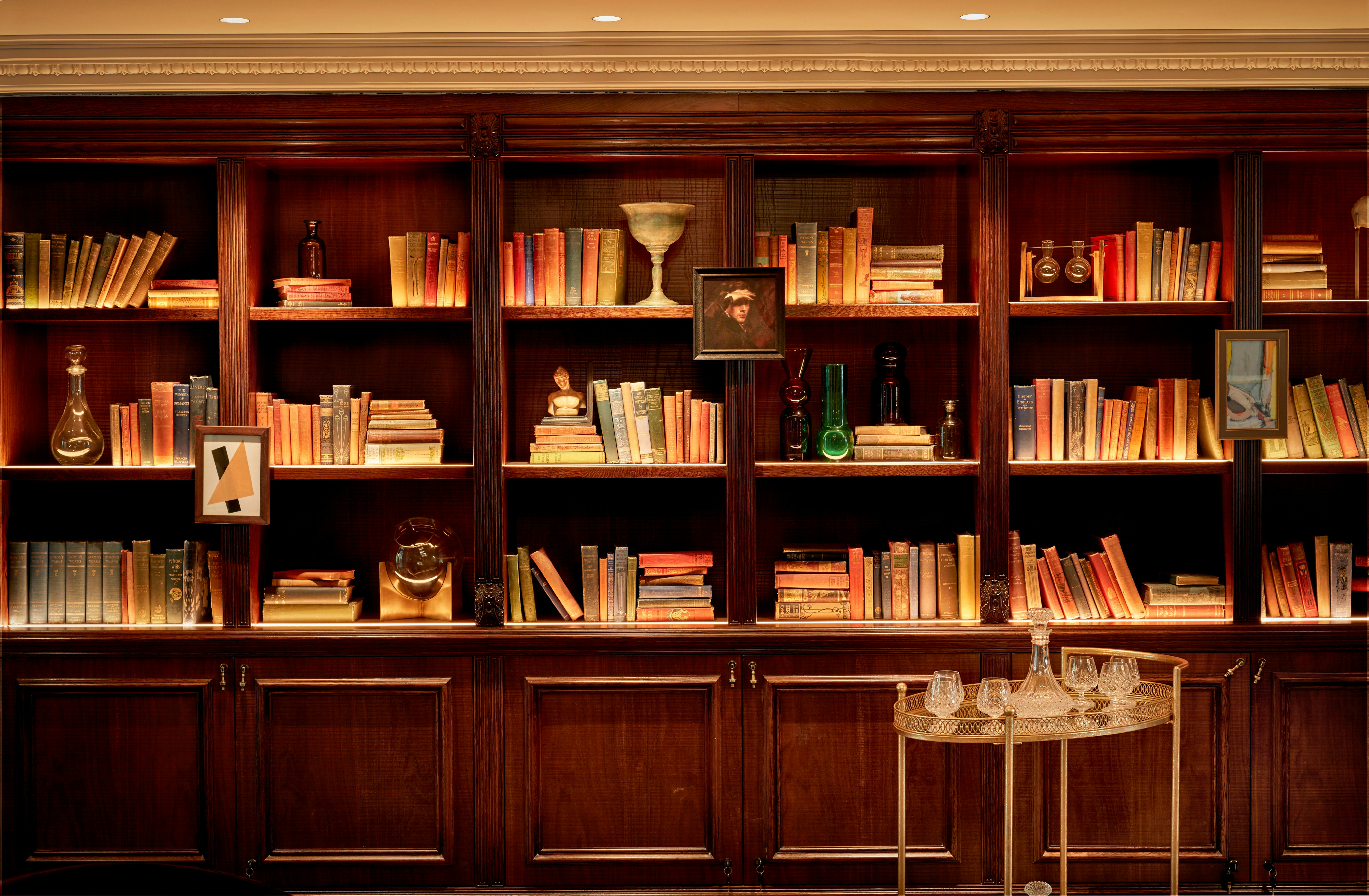 100 Queens Gate Hotel Curio Collection By Hilton 23/28