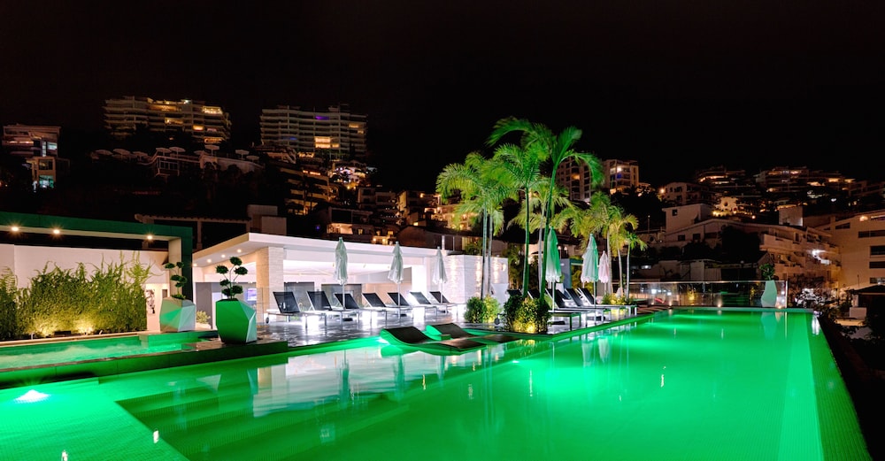D Terrace Luxury Residences 44/50