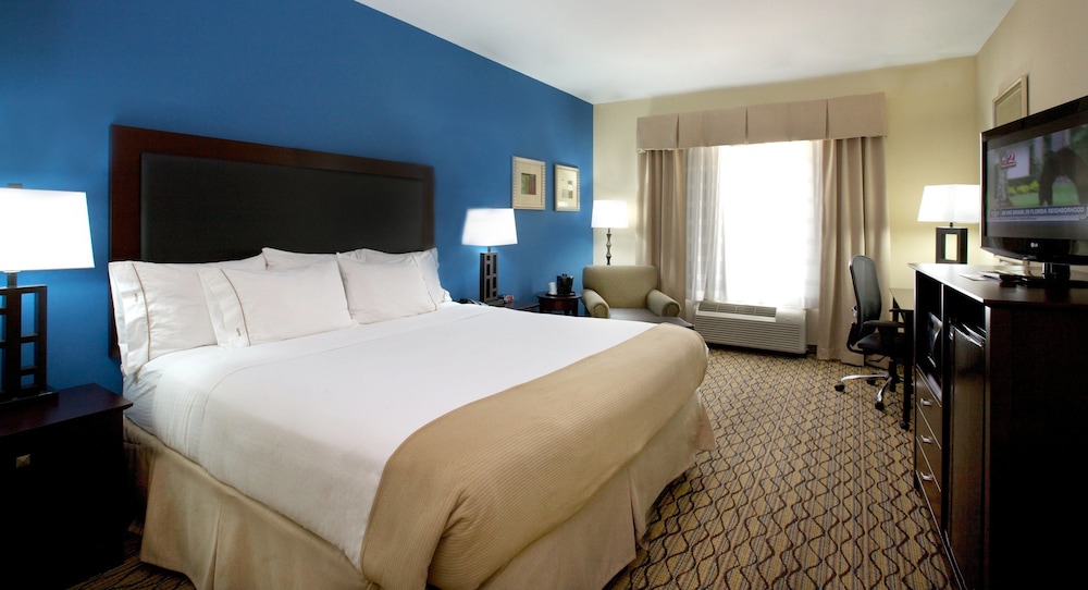 STANDARD, KING BED