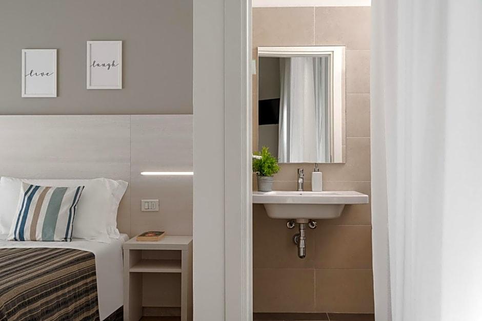 Club Hotel 24/24