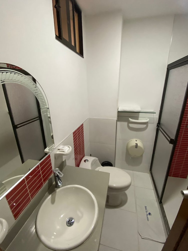 San Francisco Hotel Barranquilla 33/34
