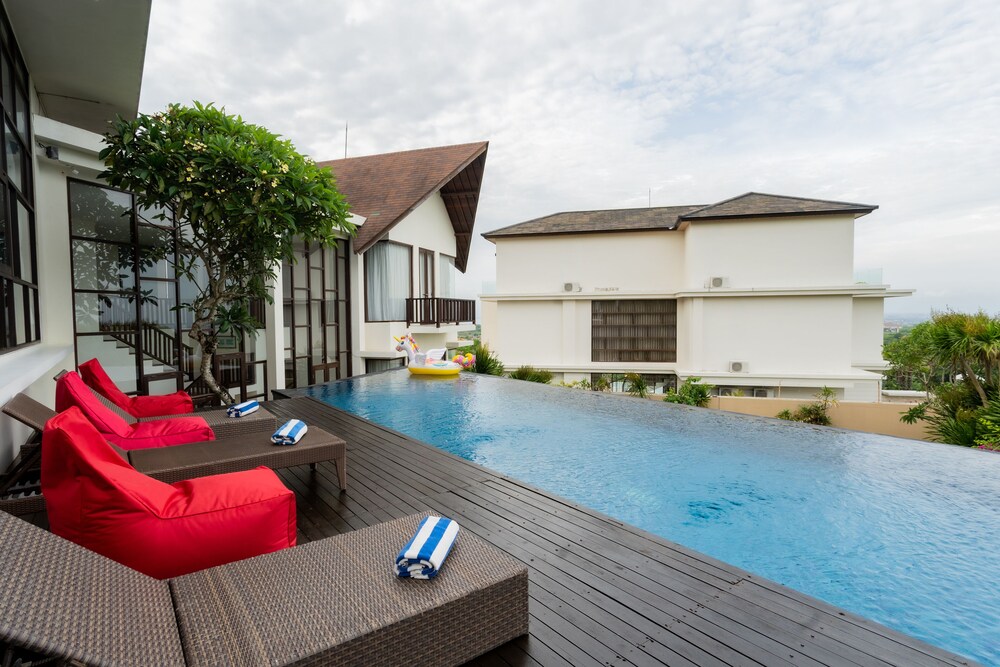 Jimbaran View Villa 32/37