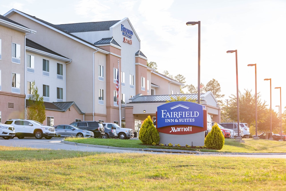 Fairfield Inn & Suites South Boston 1/68