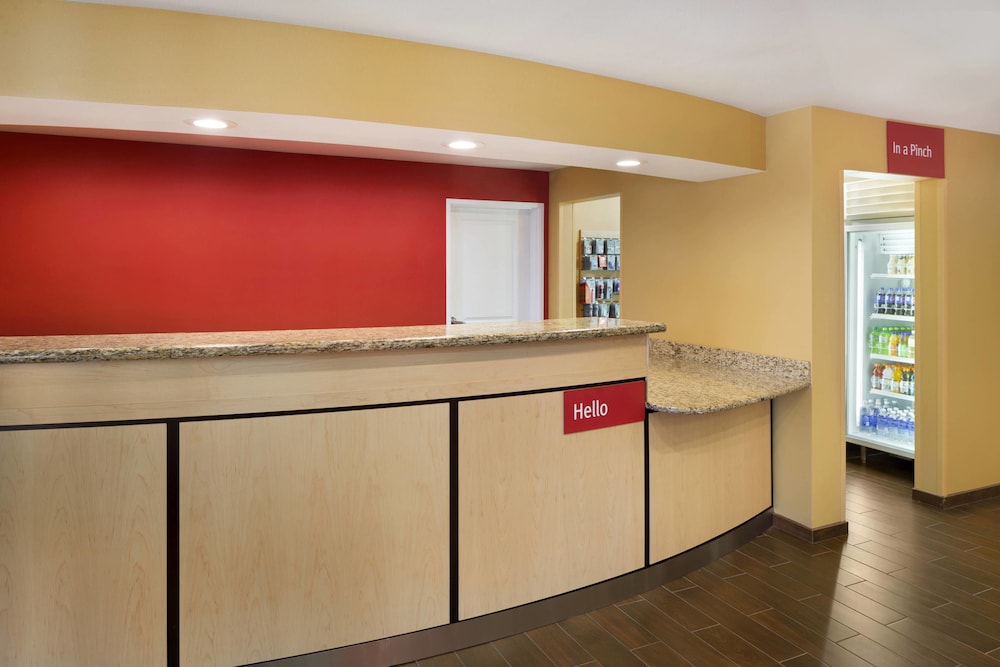 TownePlace Suites Chicago Naperville 2/22