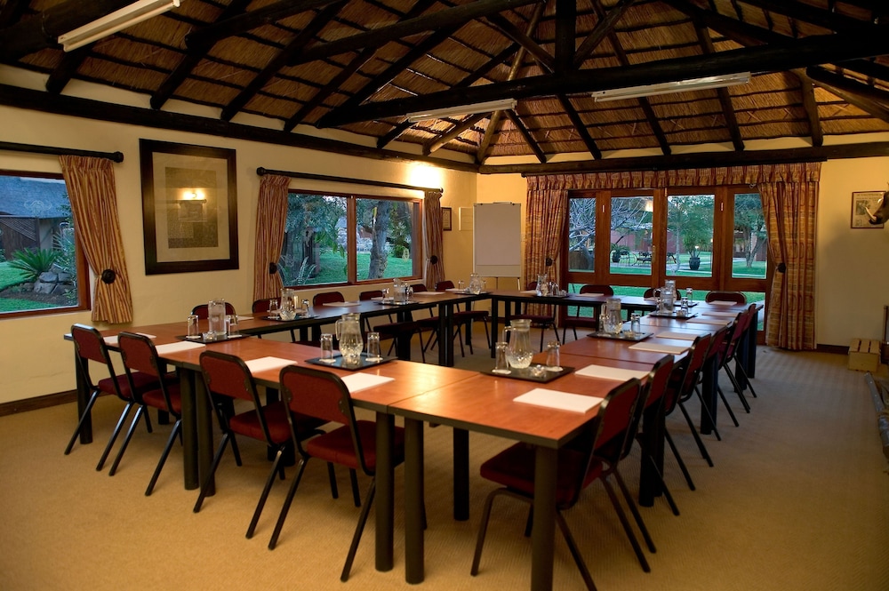 Ditholo Game Lodge 33/51