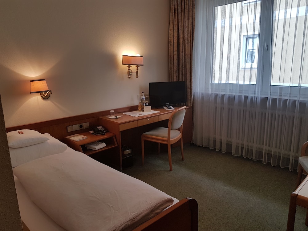 Kurhotel Roswitha 62/72
