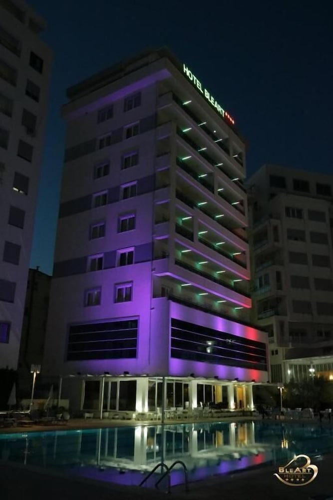 Bleart Hotel in KAVAJE