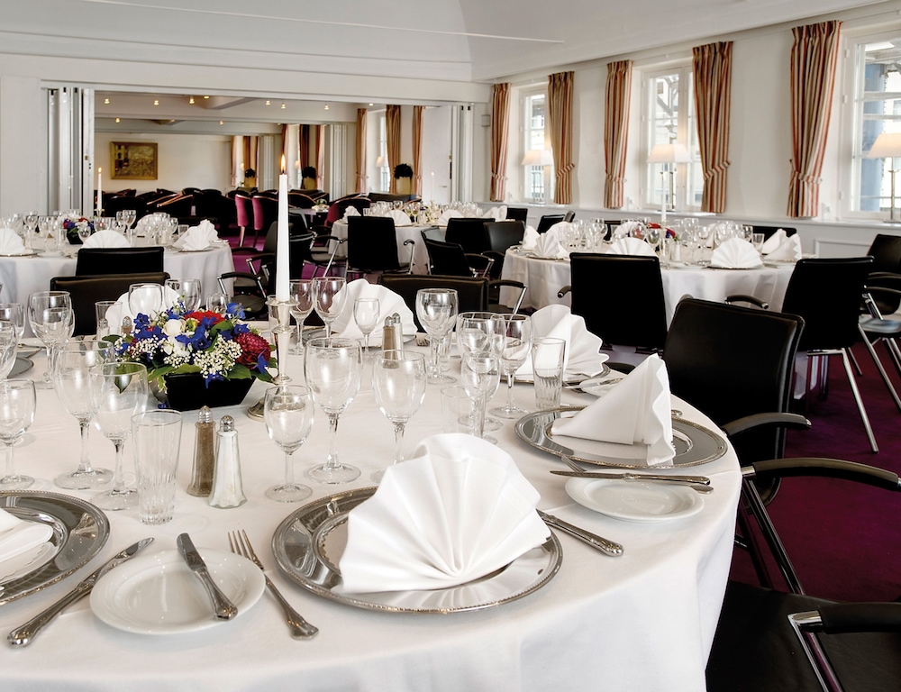 GENTOFTE HOTEL 39/59
