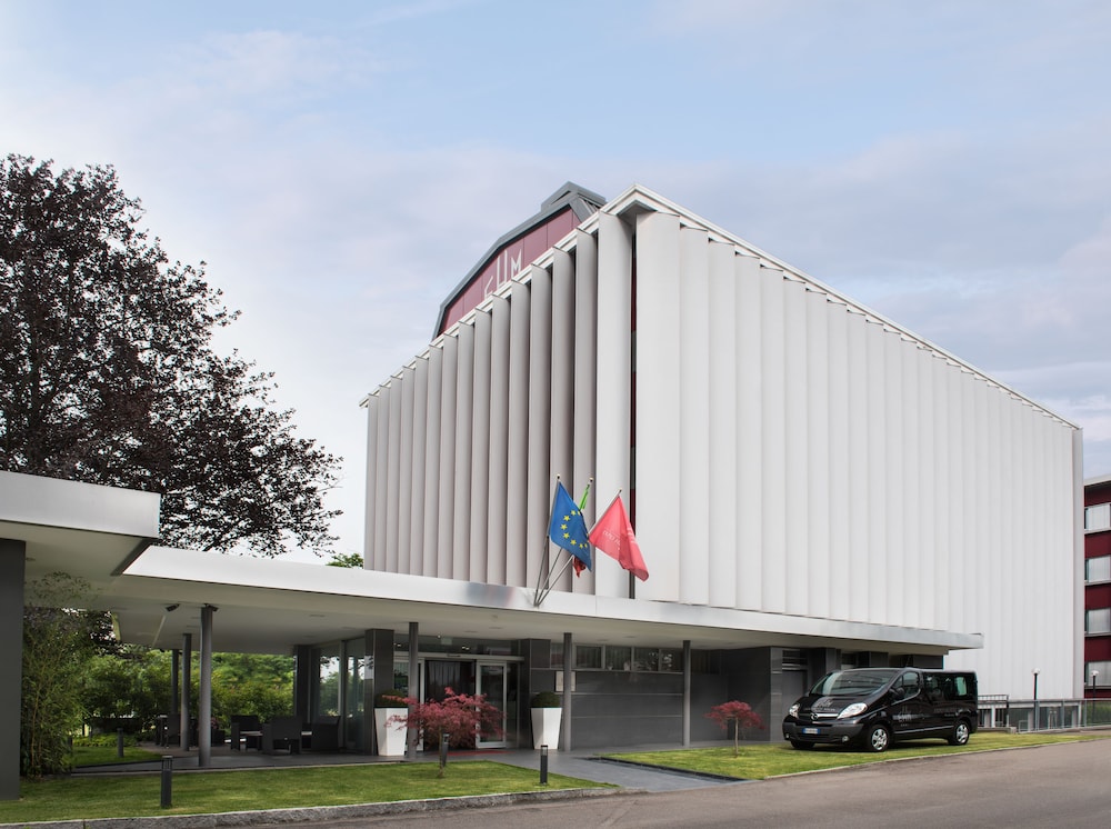 EXPO HOTEL MILAN 27/30