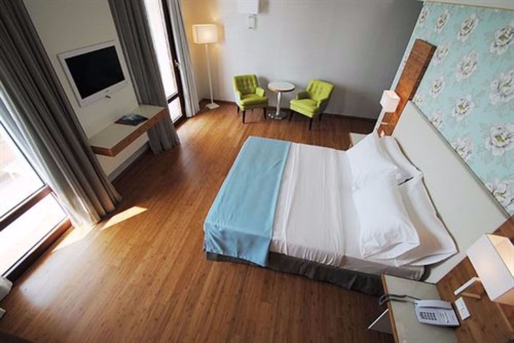 Hotel Eden 21/66