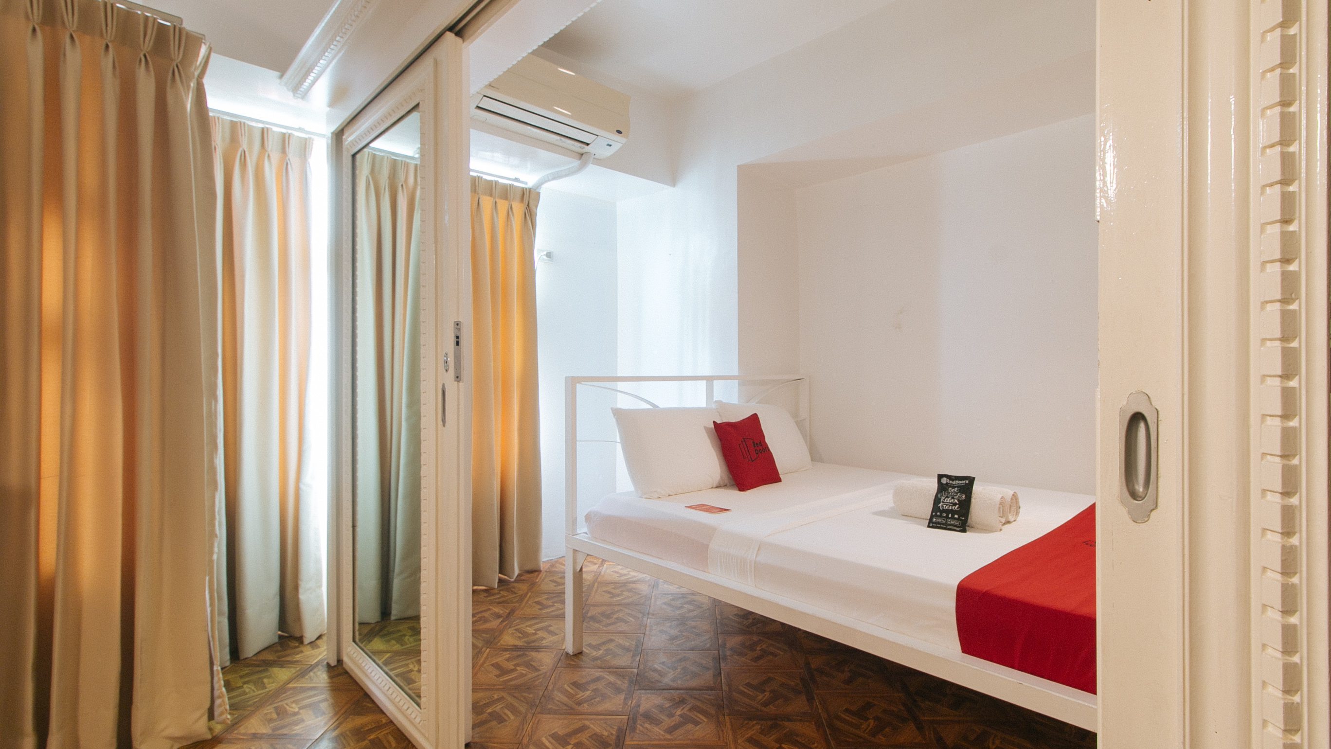 RedDoorz @ The Providence Tower 19/50