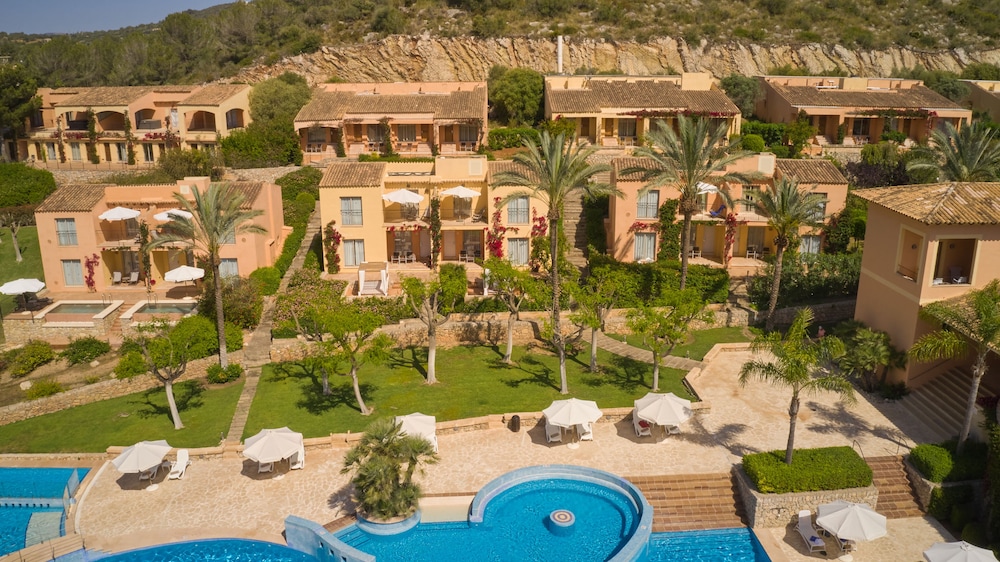 Pula Suites Boutique Resort 86/97