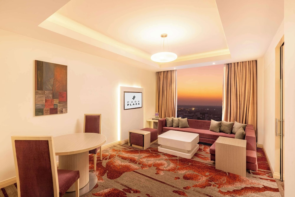 Park Plaza Faridabad. 35/64