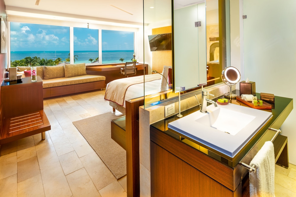 Presidente Intercontinental Cancun Resort 50/82