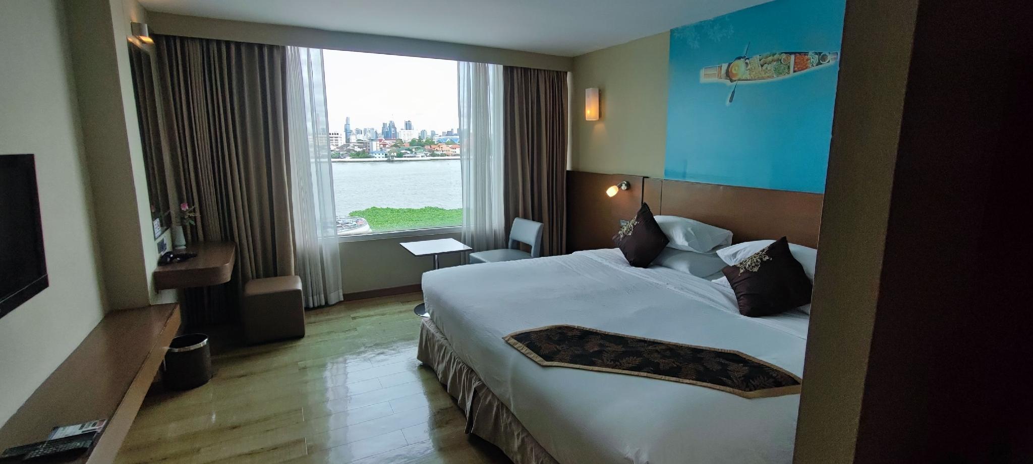 Deluxe, Residence, Double Bed, River View, New Building