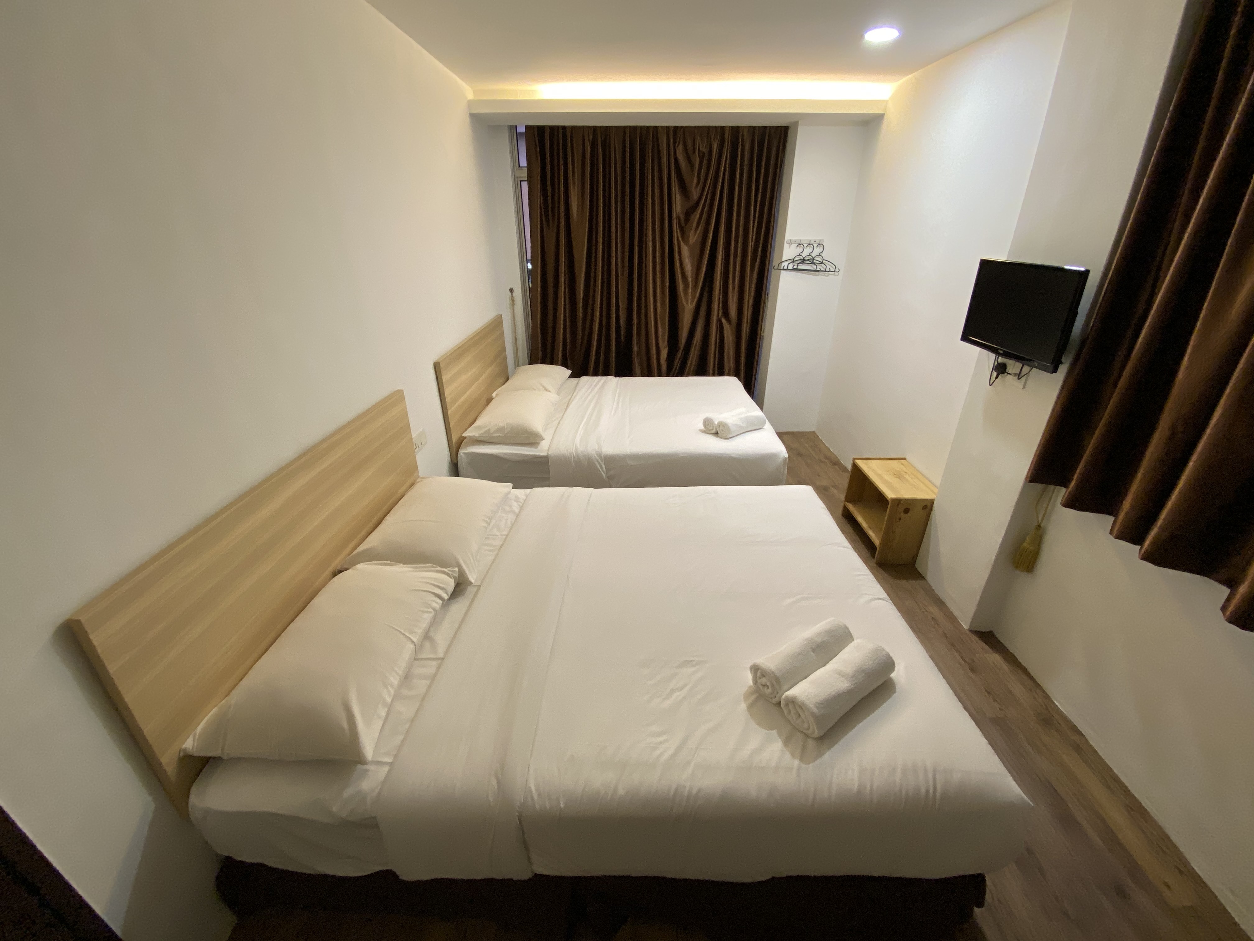N City Hotel 18/48