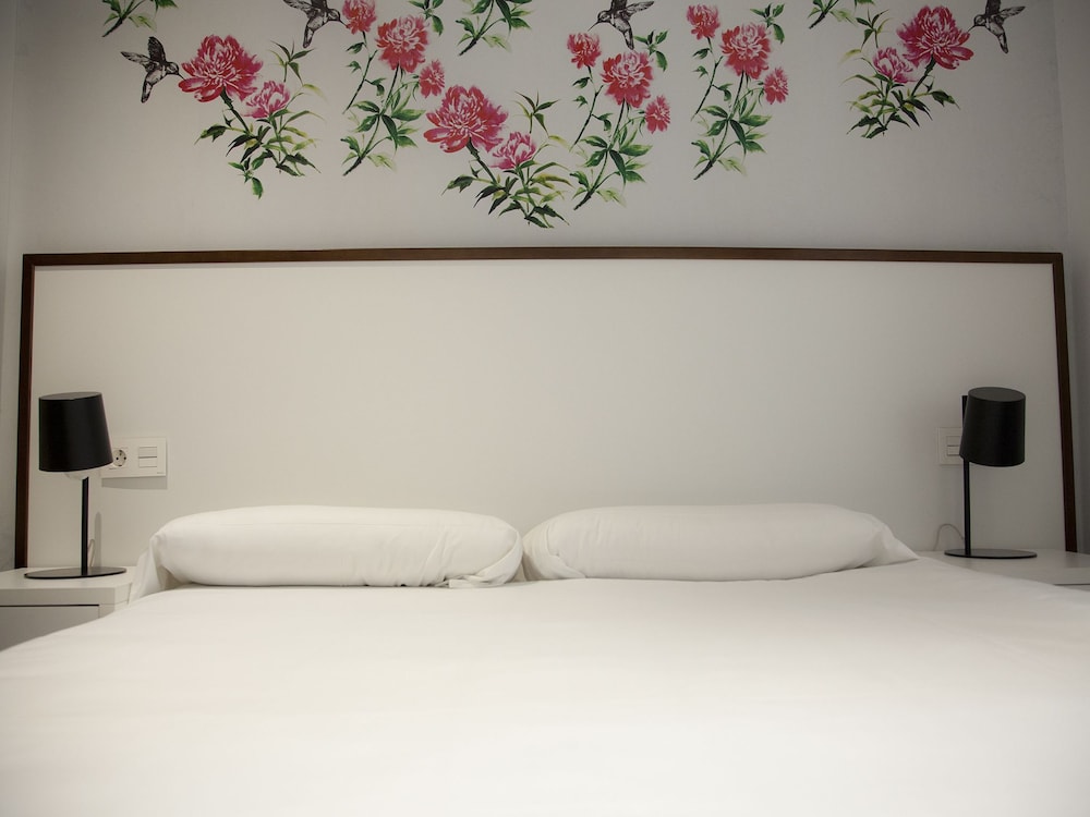 Flats Friends Soho Suites 35/64