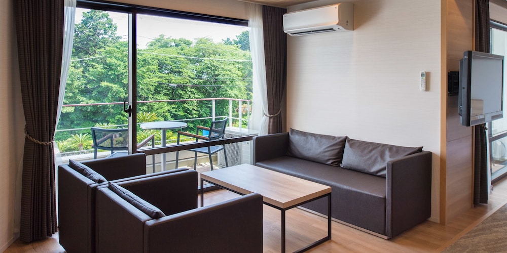 Izukogen Wanwan Paradise Hotel & Cottage 36/57