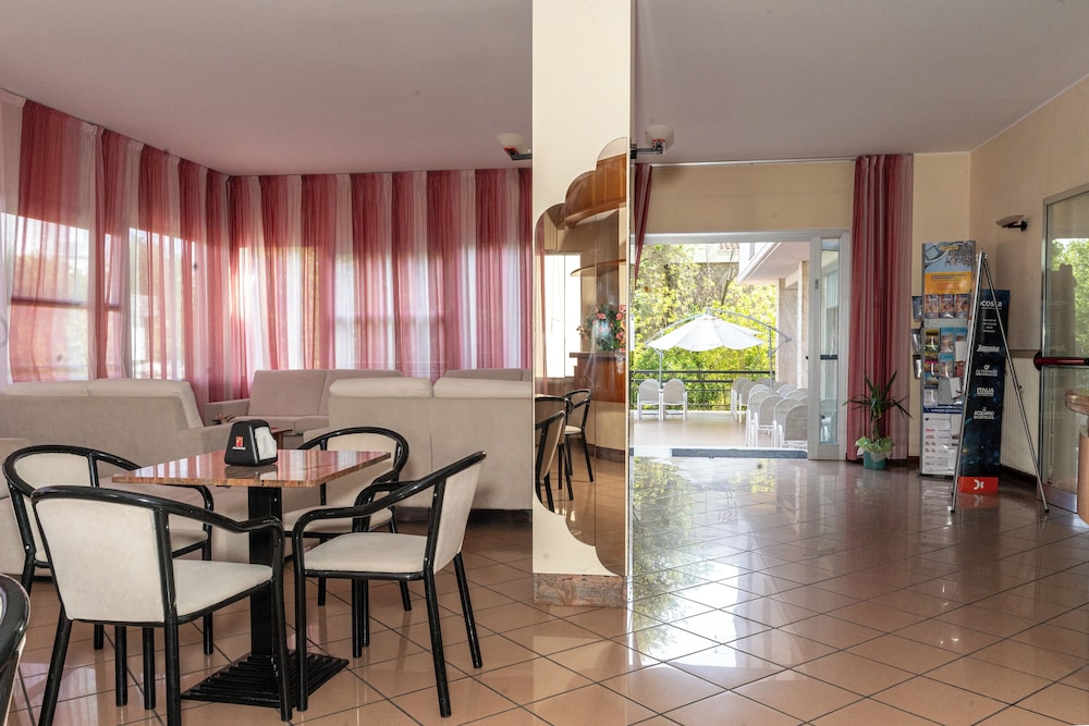 Hotel Paglierani 58/74