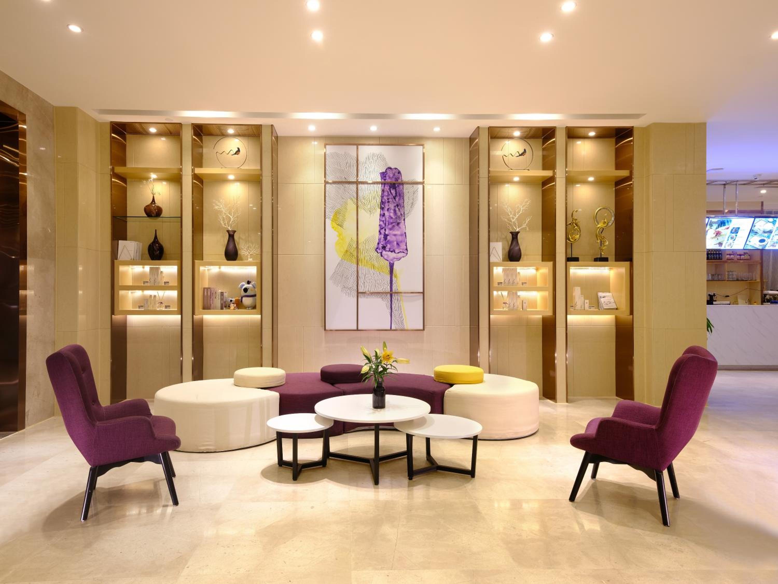 Lavande Hotel (Guangzhou Convention and Exhibition Center, Nanzhou Metro Station) 50/66
