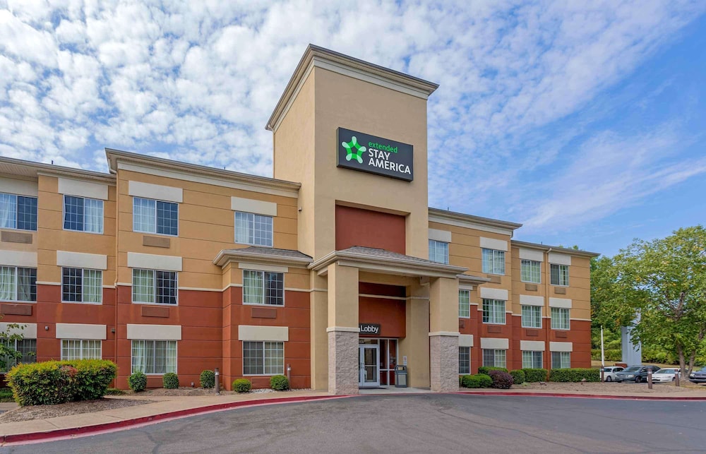 Studio 6 Extended Stay Memphis Airport TN 46/52