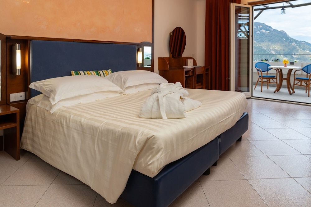 Hotel Graal 11/74