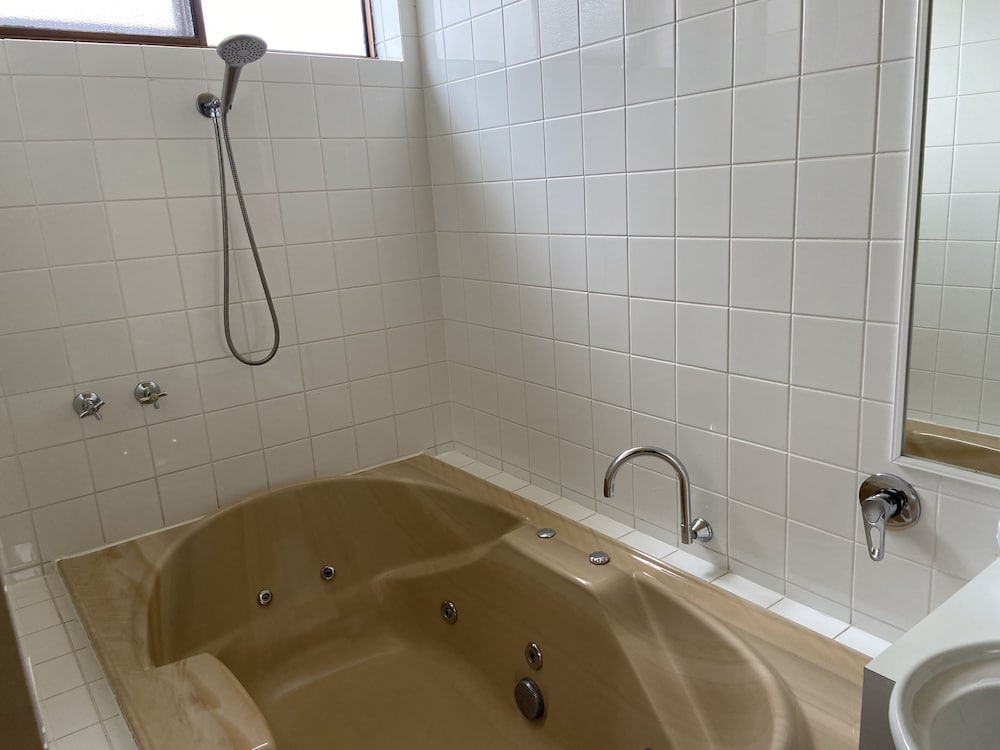 Abel Tasman Waterfront Motel 64/65