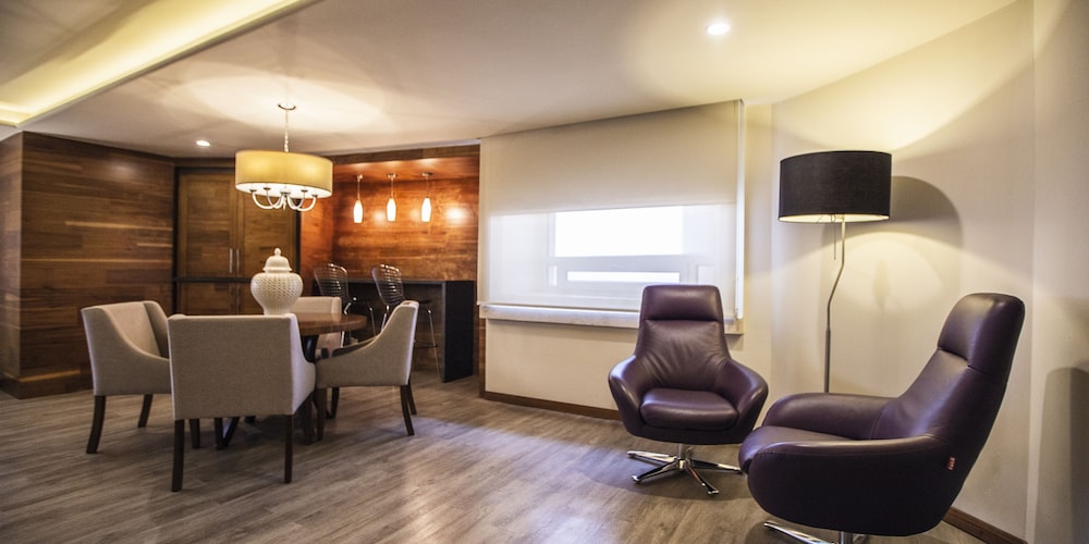Jf Grand Hotel Ex Barcelo Jf Puebla 43/50