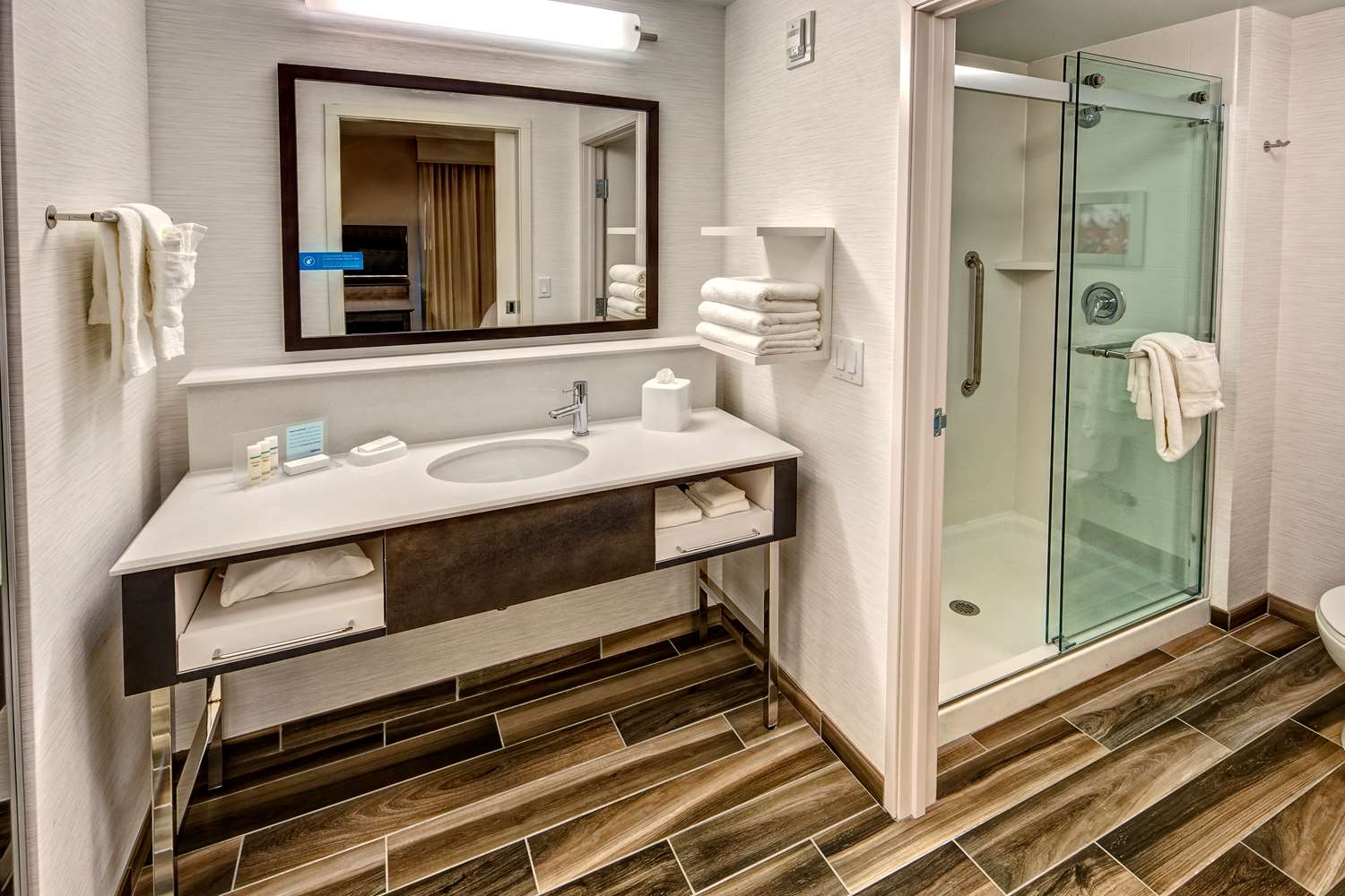 جناح استوديو بسرير كينج لذوي الإعاقة، Hampton Inn Suites Franklin Berry Farms 4/4