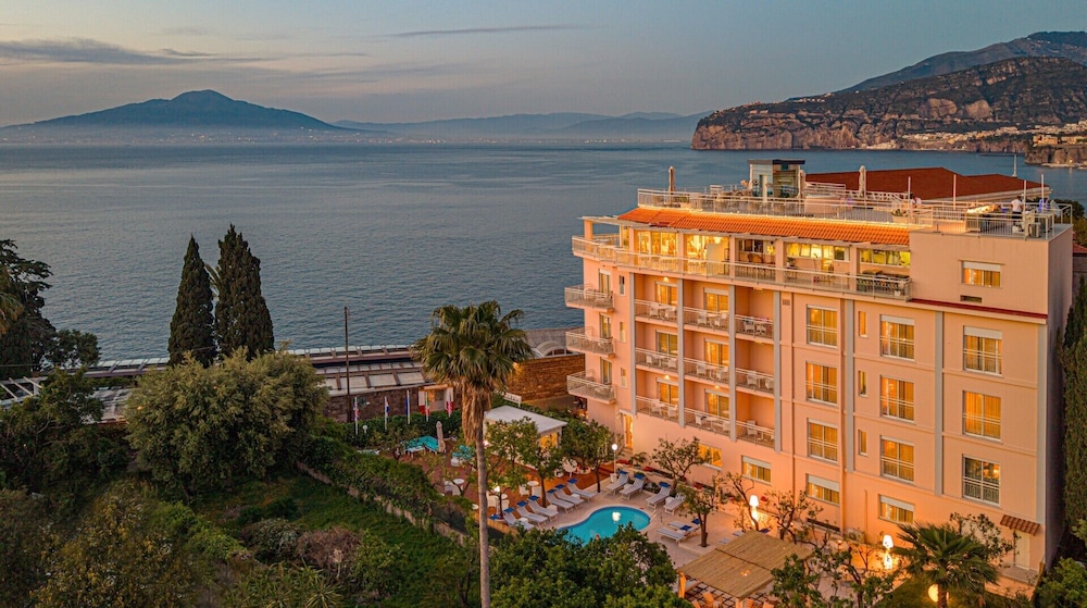 Hotel Regina Sorrento 5/72
