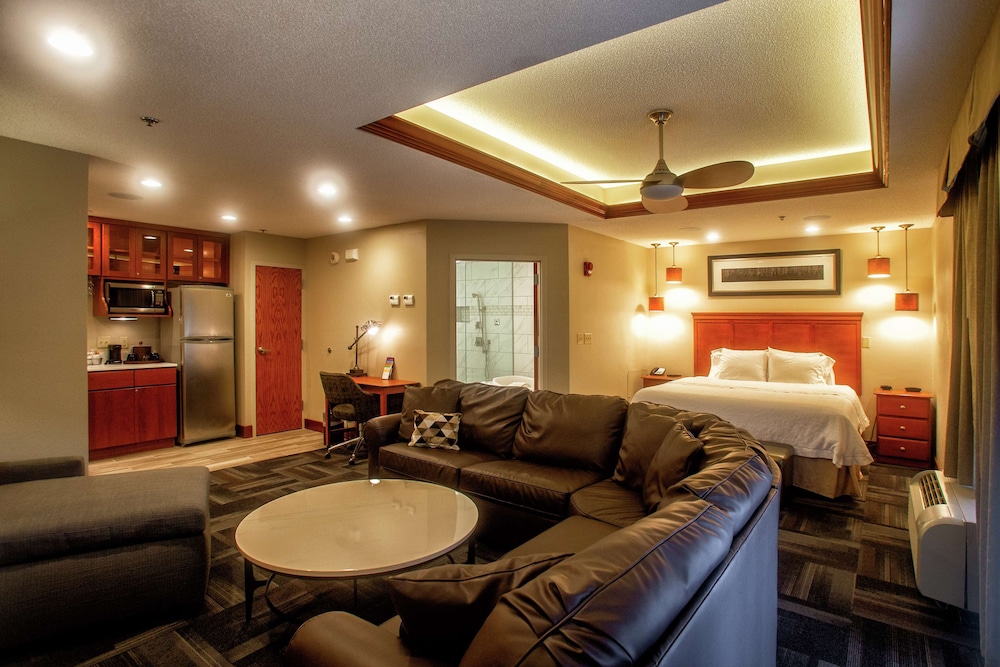 Hampton Inn Wheeling 34/56
