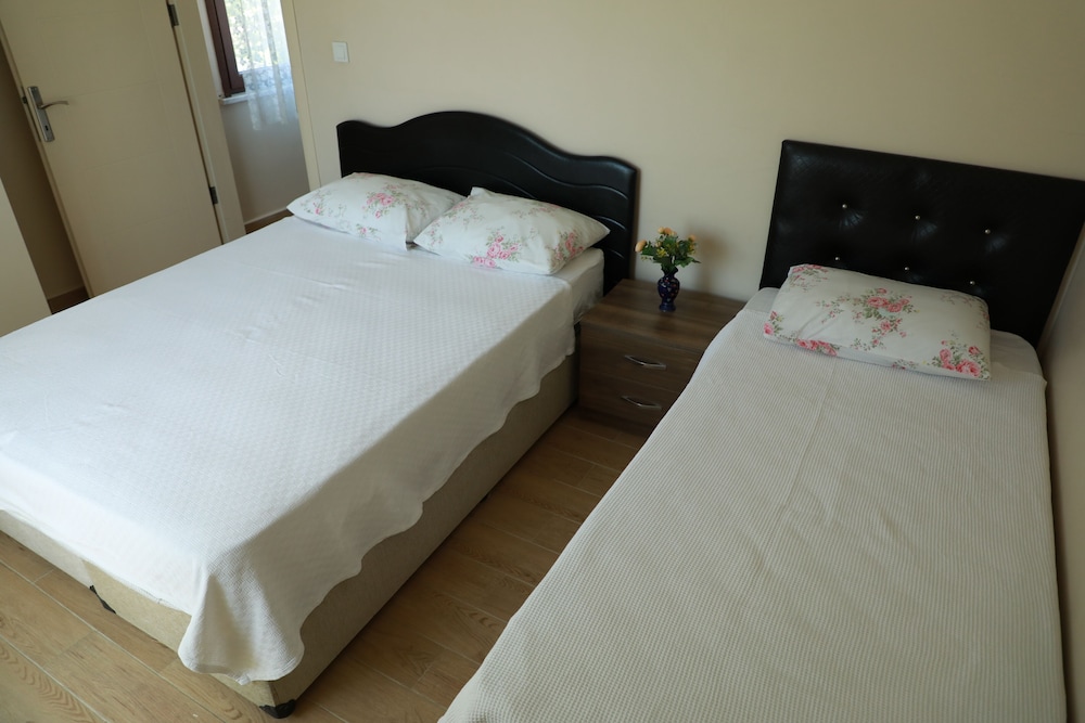 Suna Apart Hotel 8/45
