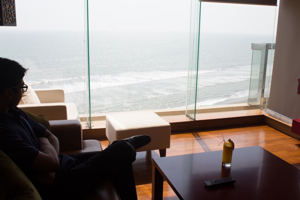 Sayeman Beach Resort 46/55