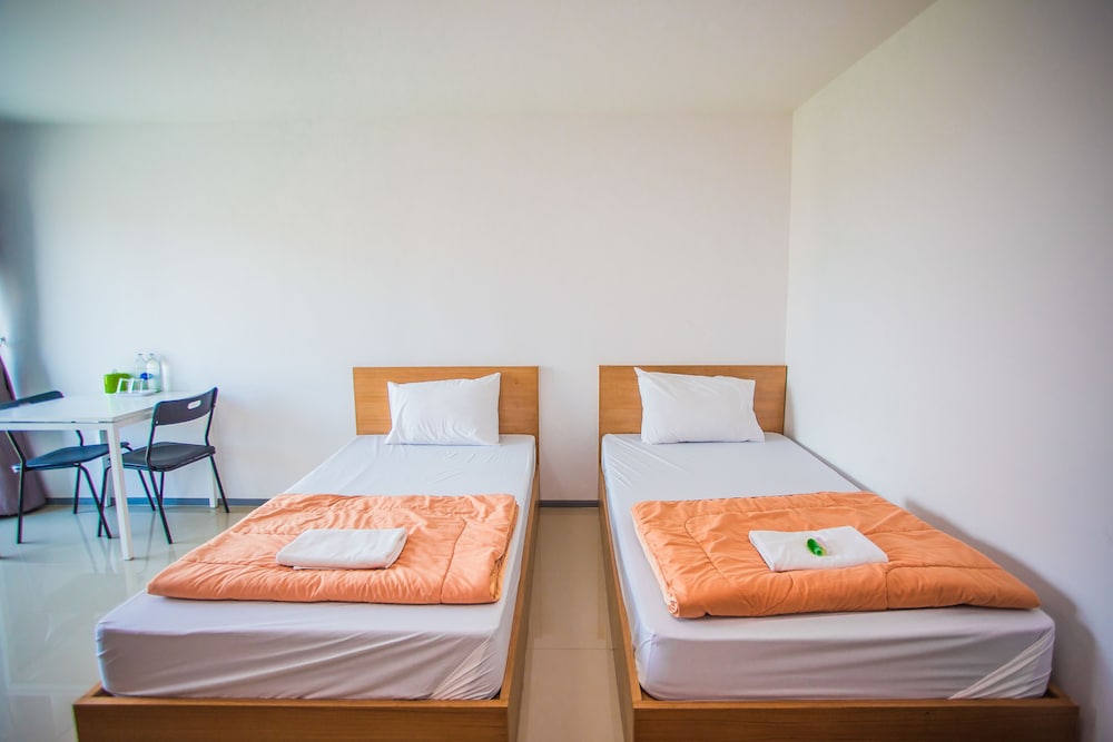 Promsook Apartment 49/53