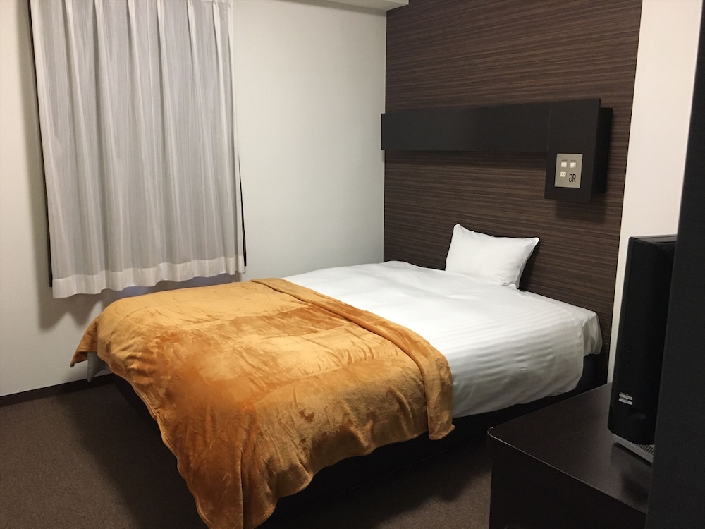 Green Rich Hotel Hamada Ekimae 11/61