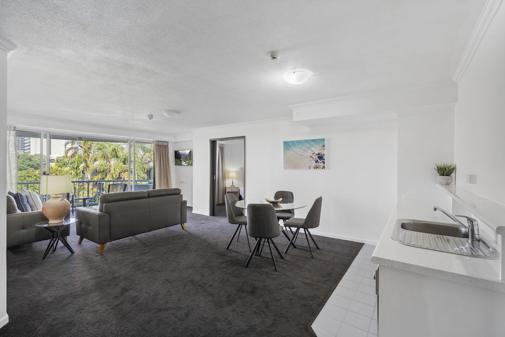 Sovereign Gold Coast 32/73