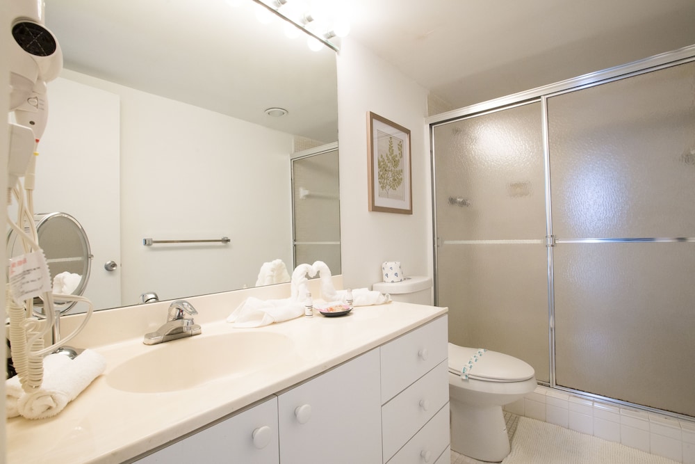Ocean Reserve OceanView Sunny Isles Luxury Condos 50/50